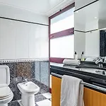 וילה Crerital - By Wehost *