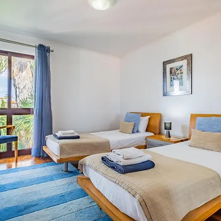 Crerital - By Wehost *