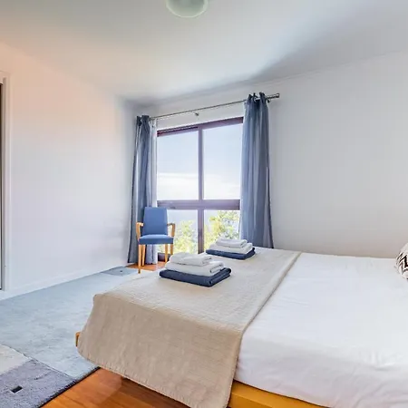 Crerital - By Wehost * Фуншал