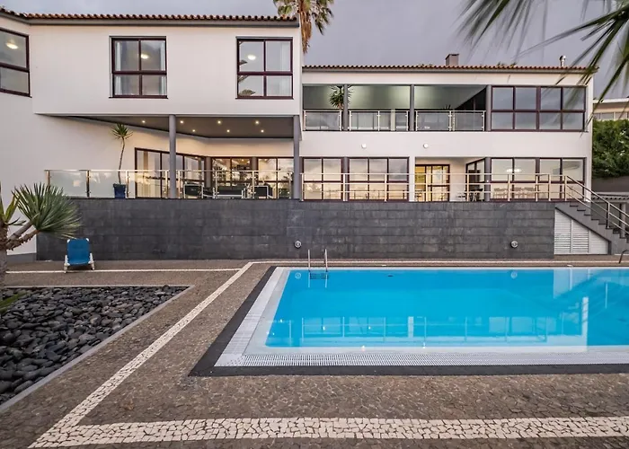 Crerital - By Wehost Funchal (Madeira)