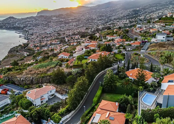 Crerital - By Wehost Villa Funchal (Madeira)