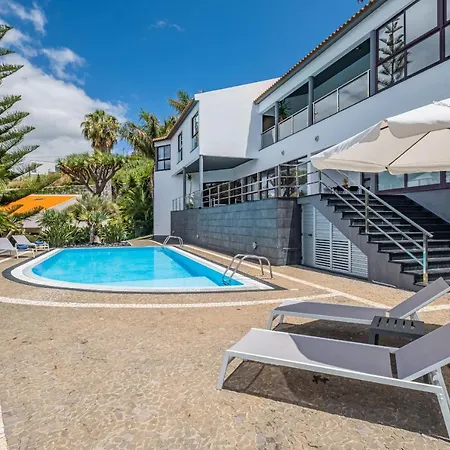 Crerital - By Wehost Willa *