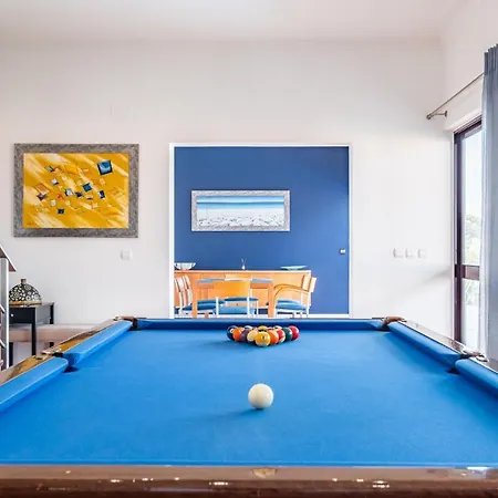 Crerital - By Wehost Funchal (Madeira)